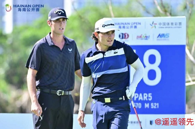 雷纳托-帕拉托雷、马克西米利安-斯坦莱希纳（右）